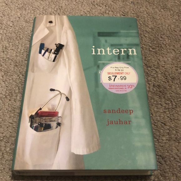 Intern book - Picture 1 of 2